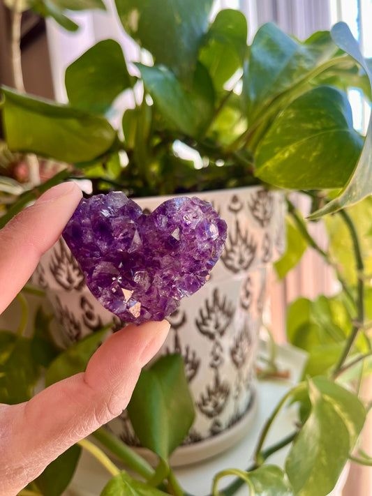 Amethyst Cluster Heart | O